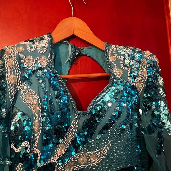 Demetrios Designs Turquoise 80s 90 Beaded Evening Gown Sz M Long Sleeve Cut Out - Picture 8 of 11
